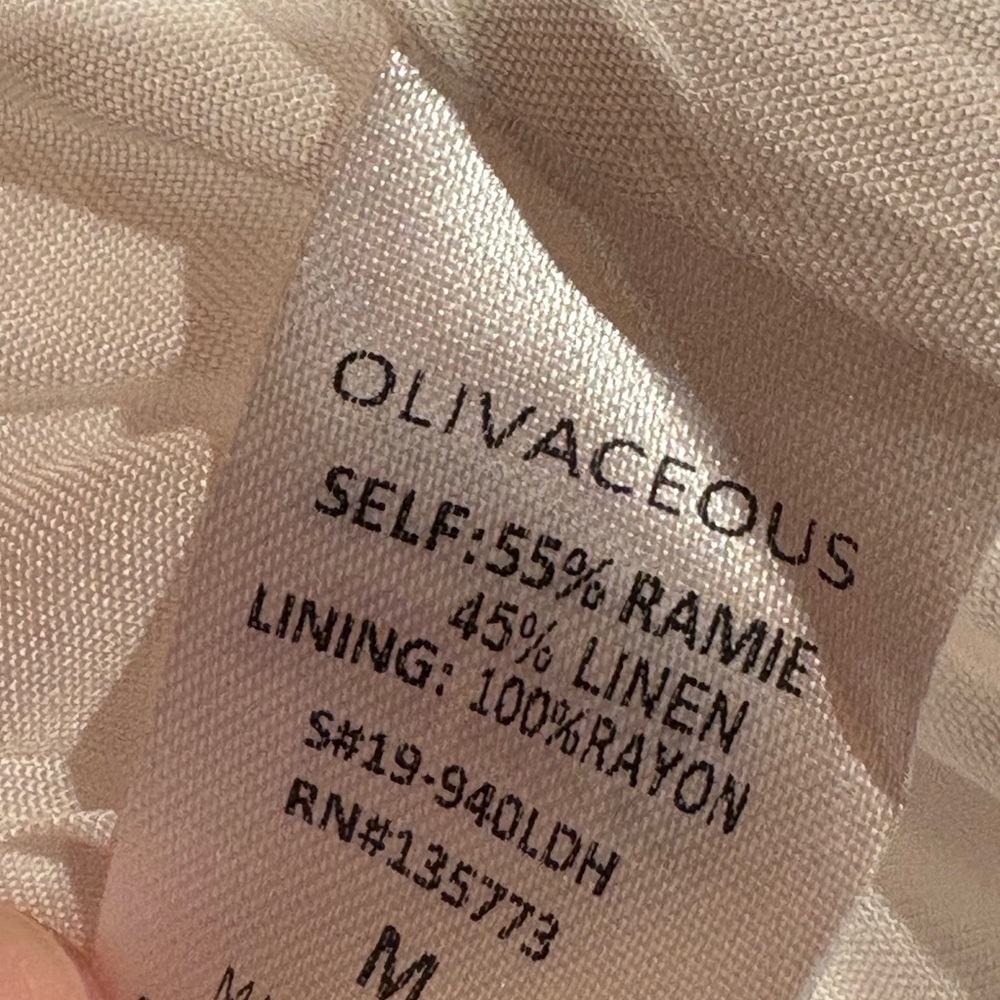 Olivaceous Linen blend Button Down Tie Back
Mini Dress White - Picture 10 of 11